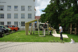 building up the aka info pavilion