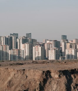 failing architectrue - becoming a city - istanbul