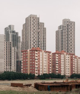 failing architectrue - becoming a city - istanbul