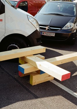 Park Macht Platz barrier detail